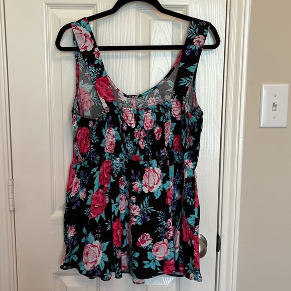 NWT Torrid Tropical Tank - Picture 3 of 7